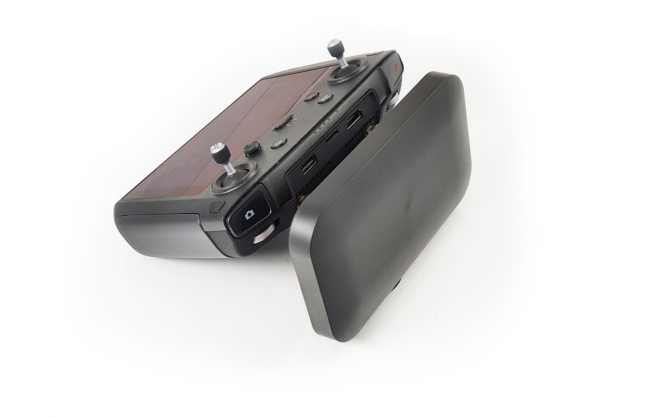 Raptor SR designed for DJI Smart Controller